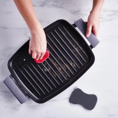 schoonmaken gietijzeren grillpan
